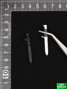 1:6 Scale DID D80169 WWII German Panzer MG42 Gunner Otto - Metal Knife - Picture 1 of 2