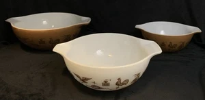 Vintage PYREX Early American Cinderella Mixing Bowl Set 444, 443,442 - Picture 1 of 24