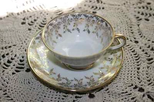 Vintage Oscar Schaller & Co Demitasse Teacup & Saucer circa 1935 Bavaria - Picture 1 of 5