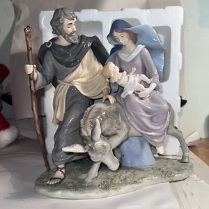 Vintage Classic Treasures Porzellan Sammlerstück Josef Maria und Jesuskind Skulptur - Bild 1 von 22