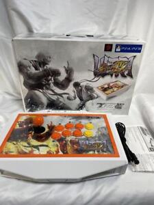 Ultra Street Fighter Controller MAD CATZ MCS-FS-USF4-TE2-R2 Arcade Stick Japan