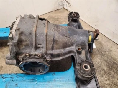 2001-2005 Lexus GS430 Rear Axle Differential Carrier Assembly 3.266 Ratio OEM - Image 1 of 4
