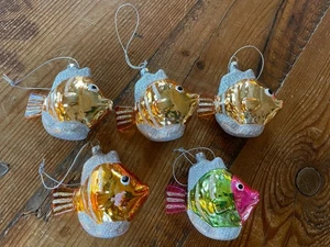 5 Pc Lot Glass Fish Sequins & Glitter Christmas Ornaments 3" Beach Nautical - Picture 1 of 6