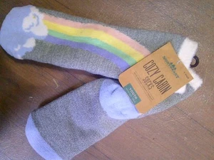 NEW Northeast outfitters Cozy cabin socks aloe infused size 10 KID - 4 YOUTH - Picture 1 of 1