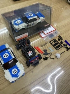 Juego de chasis y carrocería Kyosho Mini-Z MR-015 RM USADO con carrocería de repuesto y piezas - Imagen 1 de 7