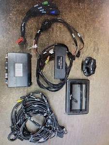 Trimble Peoplenet PMG (gateway), tablet, antenna, cables and hardware - Picture 1 of 3