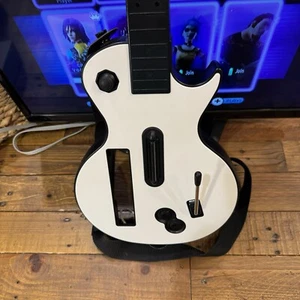 Nintendo Wii Guitar Hero Les Paul Wireless 95125.805 w/ Strap (No Cover) TESTED - Picture 1 of 23