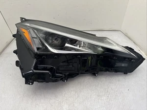 2019-2023 Lexus UX200 UX250h Headlight Right RH Passenger OEM LED - Bild 1 von 17