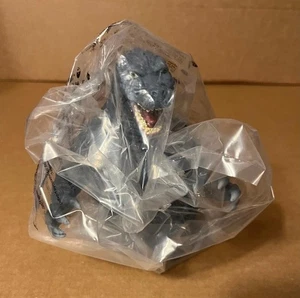 Godzilla Diamond Select Toys Classic Vinyl Bust Bank New Sealed Case Fresh 2014 - Picture 1 of 8