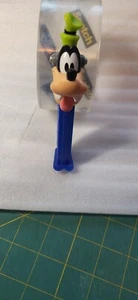 PEZ Goofy Disney Extremes - blue stem - Loose - china - Picture 1 of 2