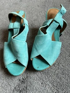 CLARKS Soft Wear *Tribly Hat* Turquoise Suede Cork Heel Slingback Sandals UK 5 - Picture 1 of 5