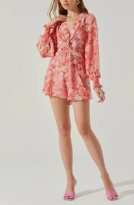 Astr the Label Chiffon Romper Size S Coral Floral Backless Long Sleeves V-Neck - Picture 1 of 17