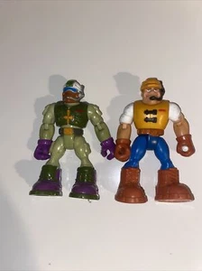 Fisher Price Rescue Heroes 2 große Figuren Vintage Spielzeug Actionfiguren Rarität - Bild 1 von 4