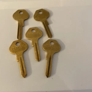 5x Master Lock No 70003 Key Blanks for Padlocks ) Brass Vintage - Picture 1 of 3