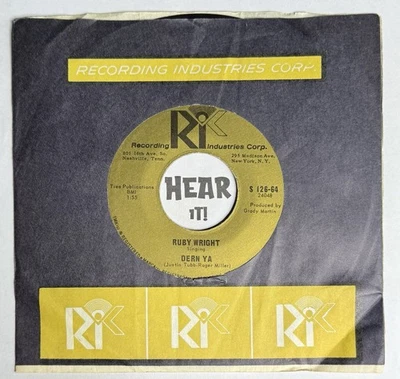 Girl Country Bop Rockabilly Answer Song 45 RUBY WRIGHT Dern Ya / Such A RIC hear Foto 1 de 3