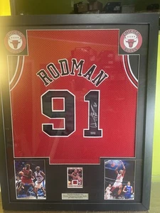 DENNIS RODMAN SIGNED CHICAGO BULLS JERSEY WITH JERSEY CARD THE WORM COA - Picture 1 of 6