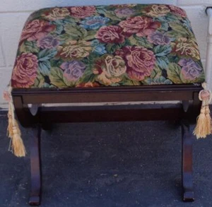 Vintage Wood Cushioned Ottoman – GDC – GREAT LITTLE OTTOMAN – STYLISH DESIGN - Picture 1 of 6
