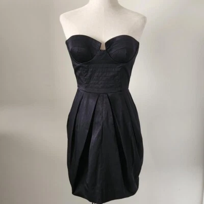 Vestido de cóctel clásico negro busto de novia TEA/F con bolsillos. TALLA S. Foto 1 de 4