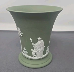 Salbeigrün Wedgwood Posy Topf 1960 3 7/8" Venus & Amor - Bild 1 von 8