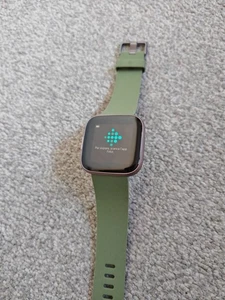 Fitbit Versa 2 Smartwatch Health Fitness AF15 - Bild 1 von 5