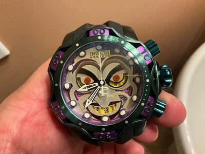 CRONÓGRAFO DE CUARZO INVICTA SWISS RESERVE DC COMICS JOKER MODELO 26790 ¡EXCELENTE!! Foto 1 de 4