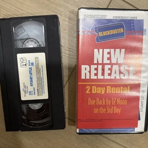 Stuart Little Vhs Blockbuster Clam Shell Rare HTF 1999 Family Comedy Sticker Oop - Picture 1 of 4