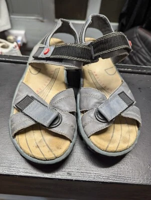 Sandalias para caminar Rieker para hombre correa de gancho y bucle Reino Unido talla 7 gran patrón de banda de rodadura  Foto 1 de 4