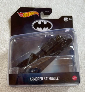 Hot Wheels BATMAN Returns ARMORED BATMOBILE 1:50 DieCast DC Comics New 2021 - Picture 1 of 3