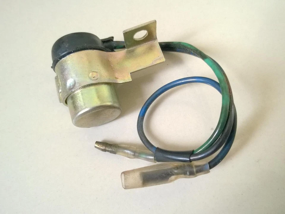 Conjunto condensador nuevo stock antiguo Honda CB125S SL125 CL125 CL100 CB100 SL100 XL100 K1 Foto 1 de 4