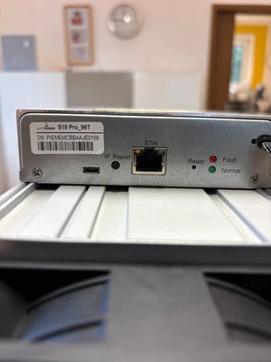 Bitmain AntMiner S19j Pro -96 TH - SEHR GUTER ZUSTAND - Bild 1 von 4