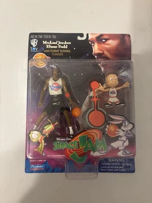 Nuevo en caja 1996 Space Jam Michael Jordan y Elmer Fudd Flight School Flinger WB Foto 1 de 4
