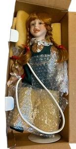 Bambola porcellana vintage House of Lloyd Pippa Jump rope doll con supporto solo esposto - Foto 1 di 4