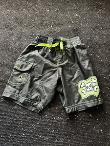 NWT Mish Boys Black Swim Board Shorts Skull Crossbones Bathing Suit 4T - Picture 1 of 3