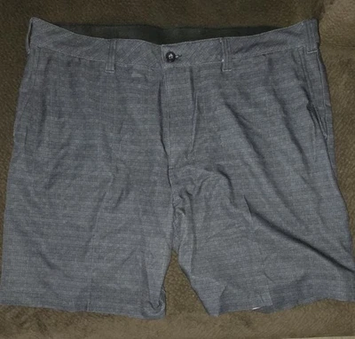 Pantalones Cortos de Golf Reebok Para Hombre Gris a Rayas Talla 48 Golf Ropa Activa Informal Foto 1 de 3