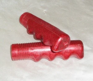 Hunt Wilde Vintage Red Glitter Ribbed Handlebar Grips Pair, 10 Sets Available - Picture 1 of 6