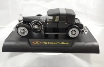 1/32 Signature Models Limited Diecast Model Car 1932 Chrysler LeBaron No.32316. - Image 1 of 4