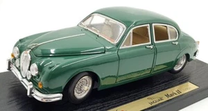 Maisto 1/18 Scale Diecast 31833 - 1959 Jaguar Mk2 - Green - Picture 1 of 5