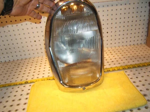 Mercedes GENUINE 59-73 W111,W112,W109 EUROPEAN Bosch L or R GLASS 1 Headlight - Picture 1 of 24