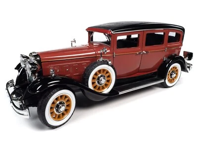 AUTOWORLD 1931 PEERLESS MASTER 8 SEDAN RED & BLACK 1/18 DIECAST MODEL CAR AW284 - Image 1 of 4