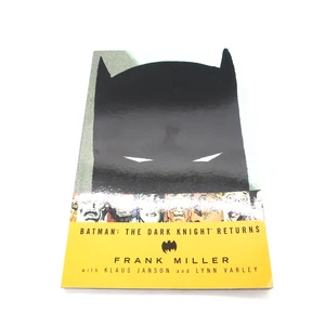 Batman: Il ritorno del cavaliere oscuro di Miller & Janson DC Comics 2002 - Foto 1 di 6