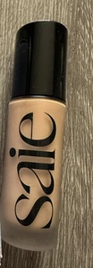 Base en suero hidrobounce ligera Saie Glowy Super Skin - Tono 8 - NUEVA - Imagen 1 de 1