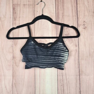 Спортивный бюстгальтер женский Free People Movement Criss Cross размер XS/S в полоску новый без ценников - Изображение 1 из 4