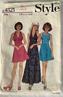 Style 4121 - Vintage 70s (Maxi) Dress with Midriff Band Sewing Pattern - 12