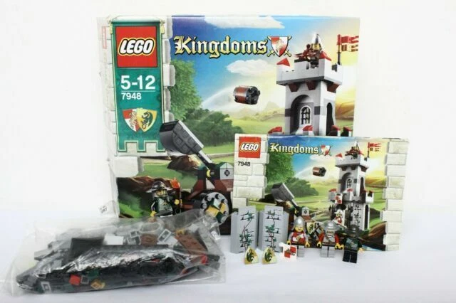 LEGO Castle: Outpost Attack (7948)