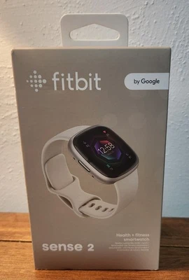 Nuevo en caja Reloj Inteligente Fitbit Sense 2 Salud y Estado Físico Blanco Lunar FB521, Envío Rápido Foto 1 de 4
