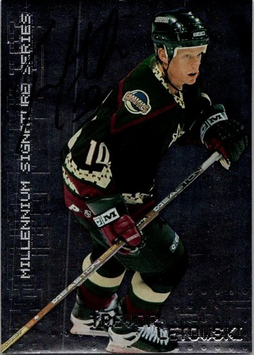 1999-00 Be a Player Millennium 签名系列插入亲笔签名挑选您的卡 — 第 1/1 张图片