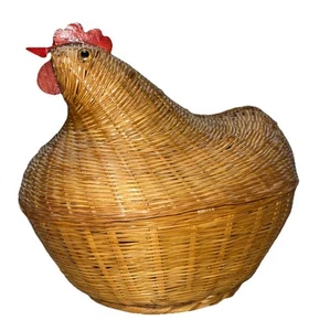 VTG Wicker Rattan Nesting Hen Basket Wooden Comb Glass Eyes Removable Lid 7” - Picture 1 of 5
