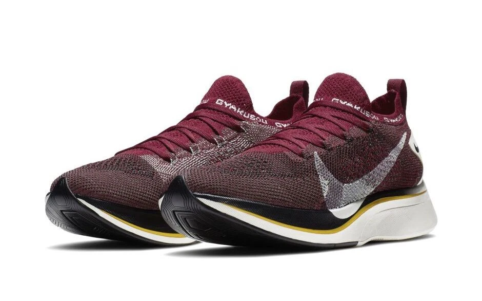 Nike Vaporfly 4% Flyknit Athletic Shoes for Men for Sale