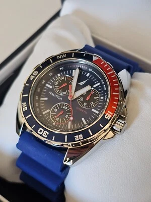 NAUTICA MEN'S WATCH - BLUE DIAL/BLUE SILCONE STRAP - MULTI-FUNCTION - 40MM - NEW - Image 1 of 4