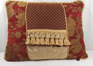 SERENDIPITY Accent Throw Pillow Red Paisley/Velour Braided w/ Gold Tassels 16x20 - Picture 1 of 12